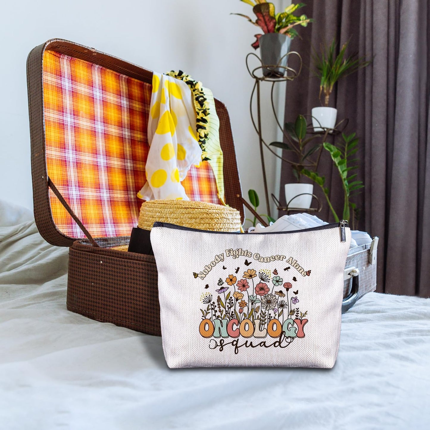 Oncology Nurse Gifts Makeup Bag - Thank You Gift for Oncology Nurse, Appreciation Gift for RN, Practitioner Nurse Week Gift, Graduation Gifts for Nurse Cosmetic Bag