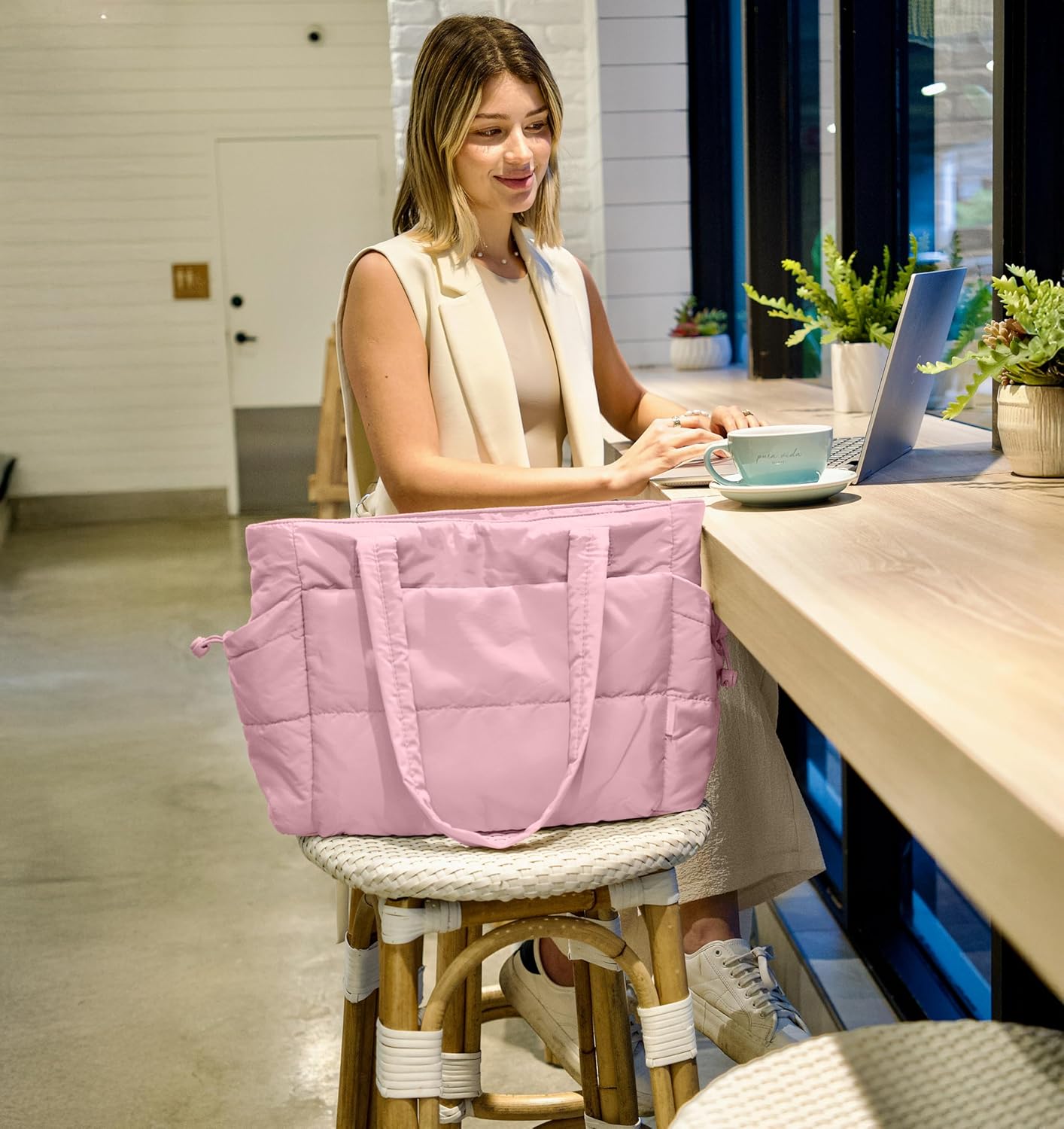 Tote Bag for Women Puffy Work Bags for Women with Zipper Lightweight Quilted Puffer Tote Bag for Travel, Teacher, Nurse