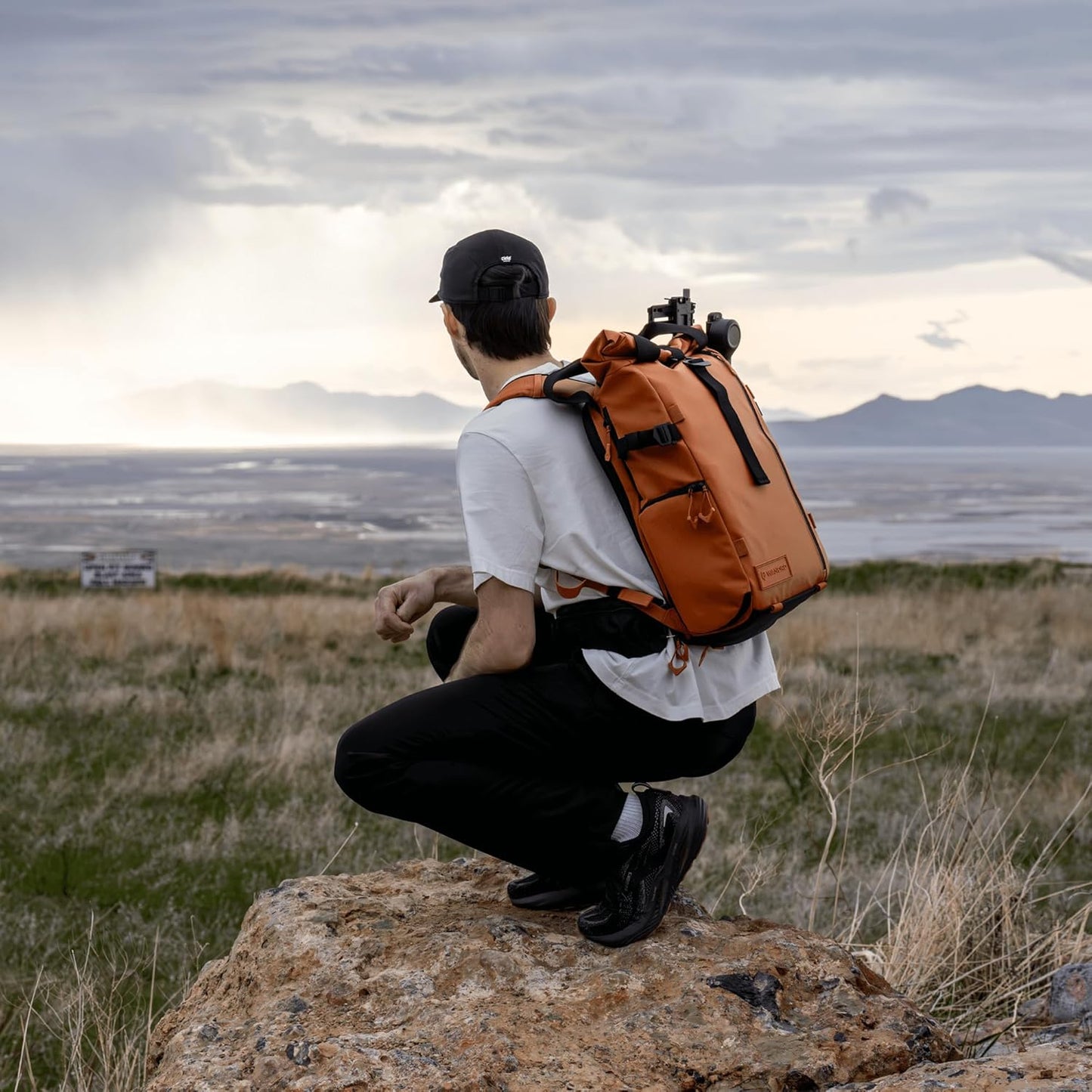WANDRD All New PRVKE 21L V4: Camera Backpack and Photography Bundle - Weatherproof Travel and