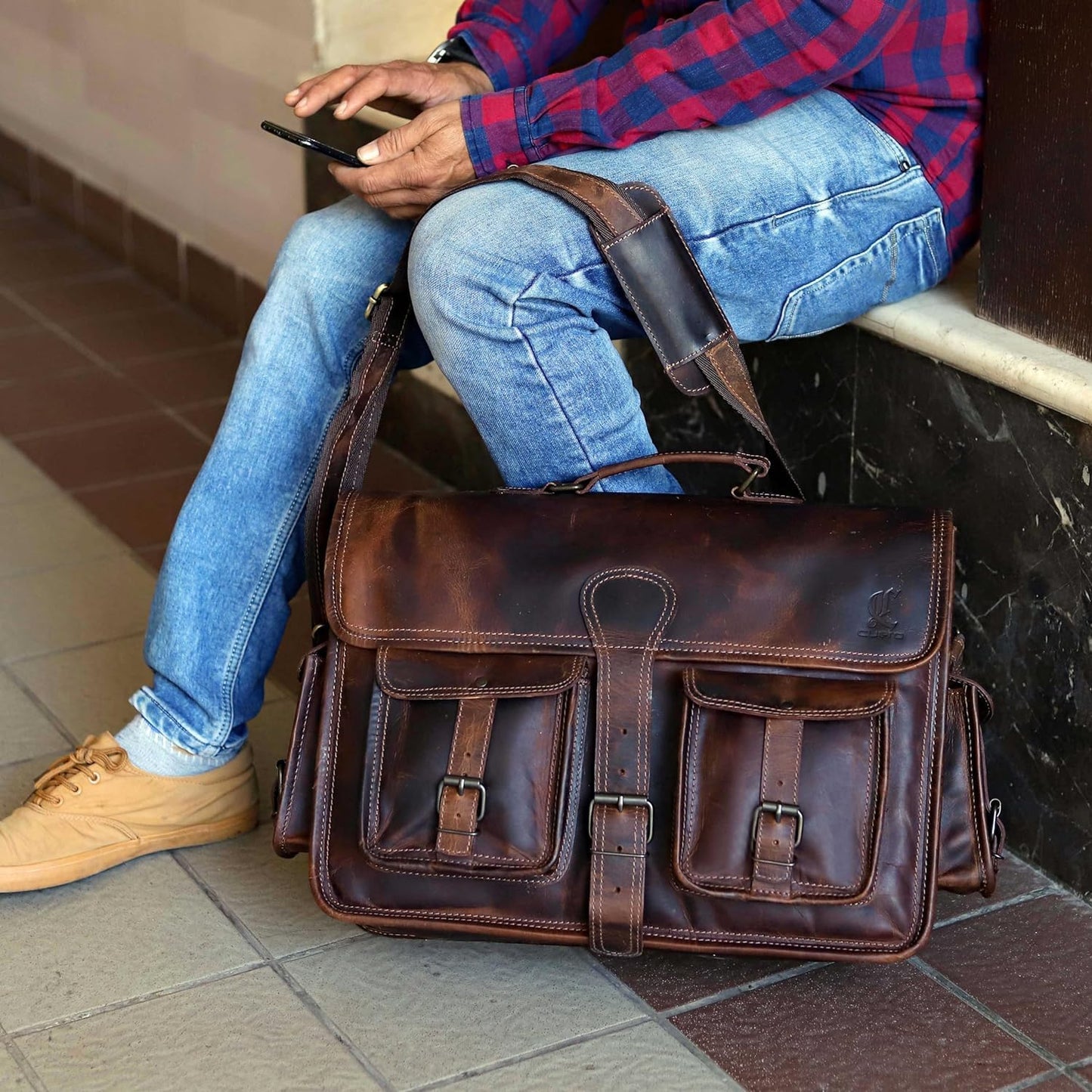 cuero Leather Messenger Bag for Men, 14 Inch Laptop Bag, Crossbody Bag Men, Vintage Handmade Leather Satchel Bag Full Grain Business Briefcase Shoulder Bag for Office/Work/Travel - Brown