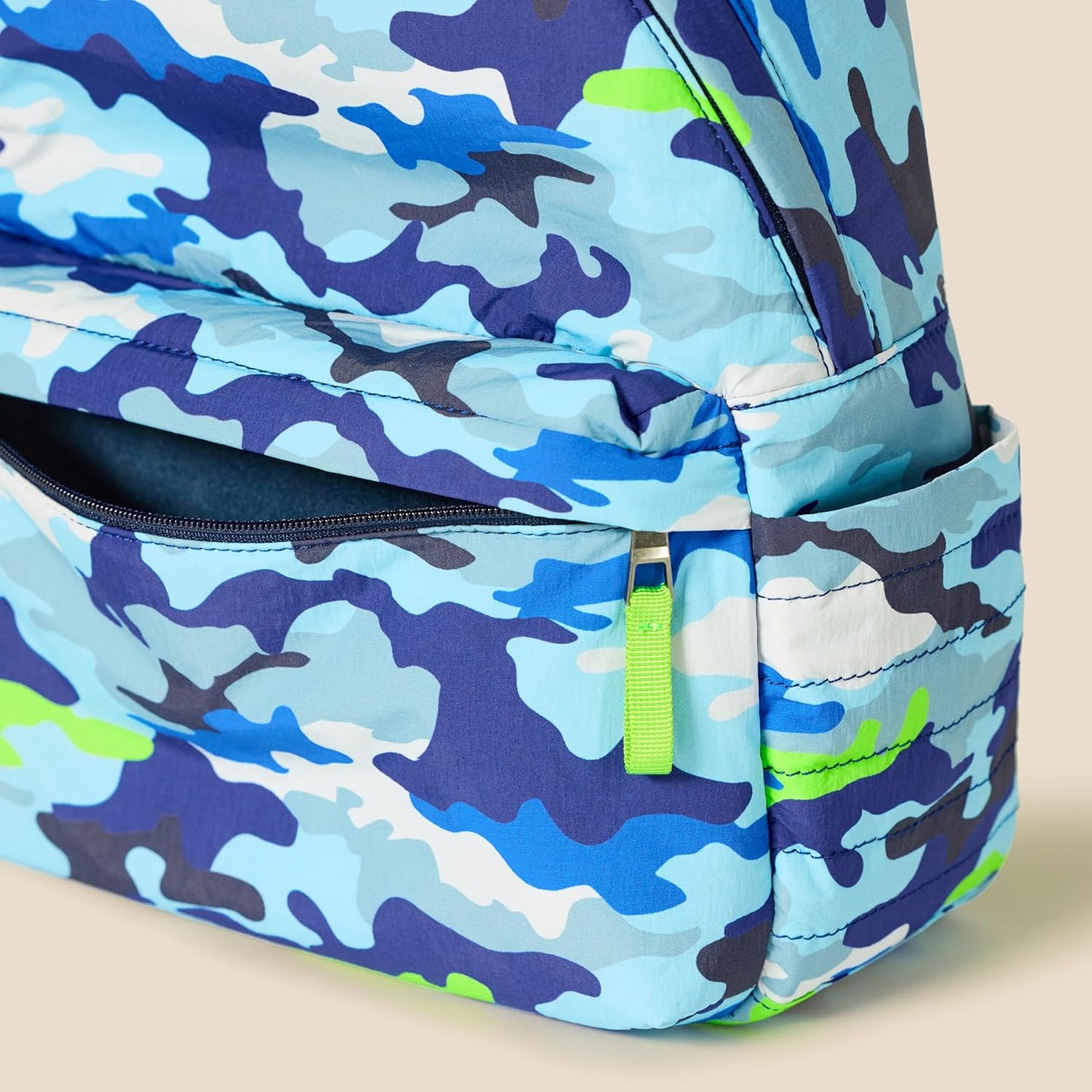 Amazon Essentials Unisex Kids' Nylon School Backpack, Sky Blue Crazy Camo, One Size