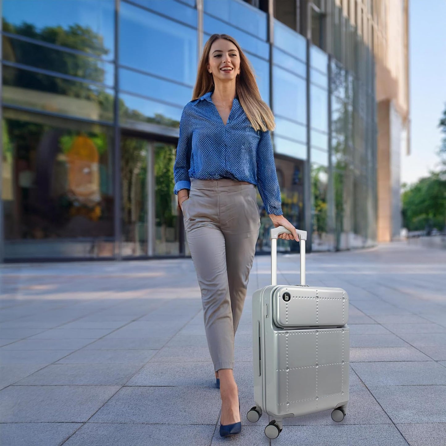 World Traveler Dejuno Smart 20-Inch Carry-On Luggage with USB Ports - Silver