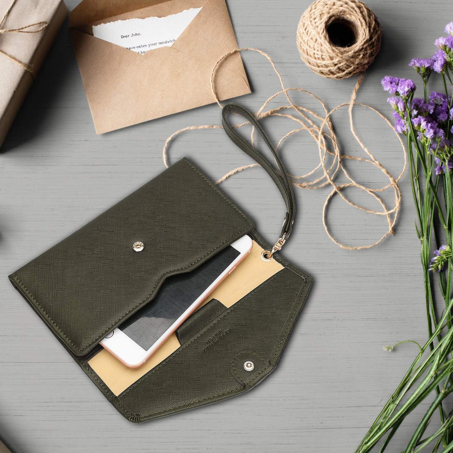 ZOPPEN Passport Holder Women Travel Wallet (Ver.5) for Women Rfid Blocking Passport Cover Case Document Organizer Wrist Strap