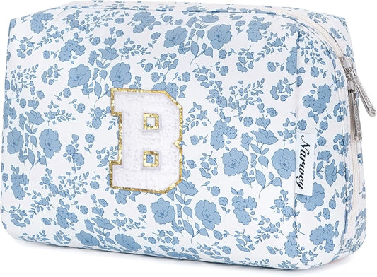 Narwey Birthday Gifts for Teen Girls Kids Women Personalized Initial Floral Makeup Bag Cute Cosmetic Trendy Stuff 6 8 10 11 12 13 14 16 18 Years Old Travel Toiletry Bag (Little Blue Flower B)