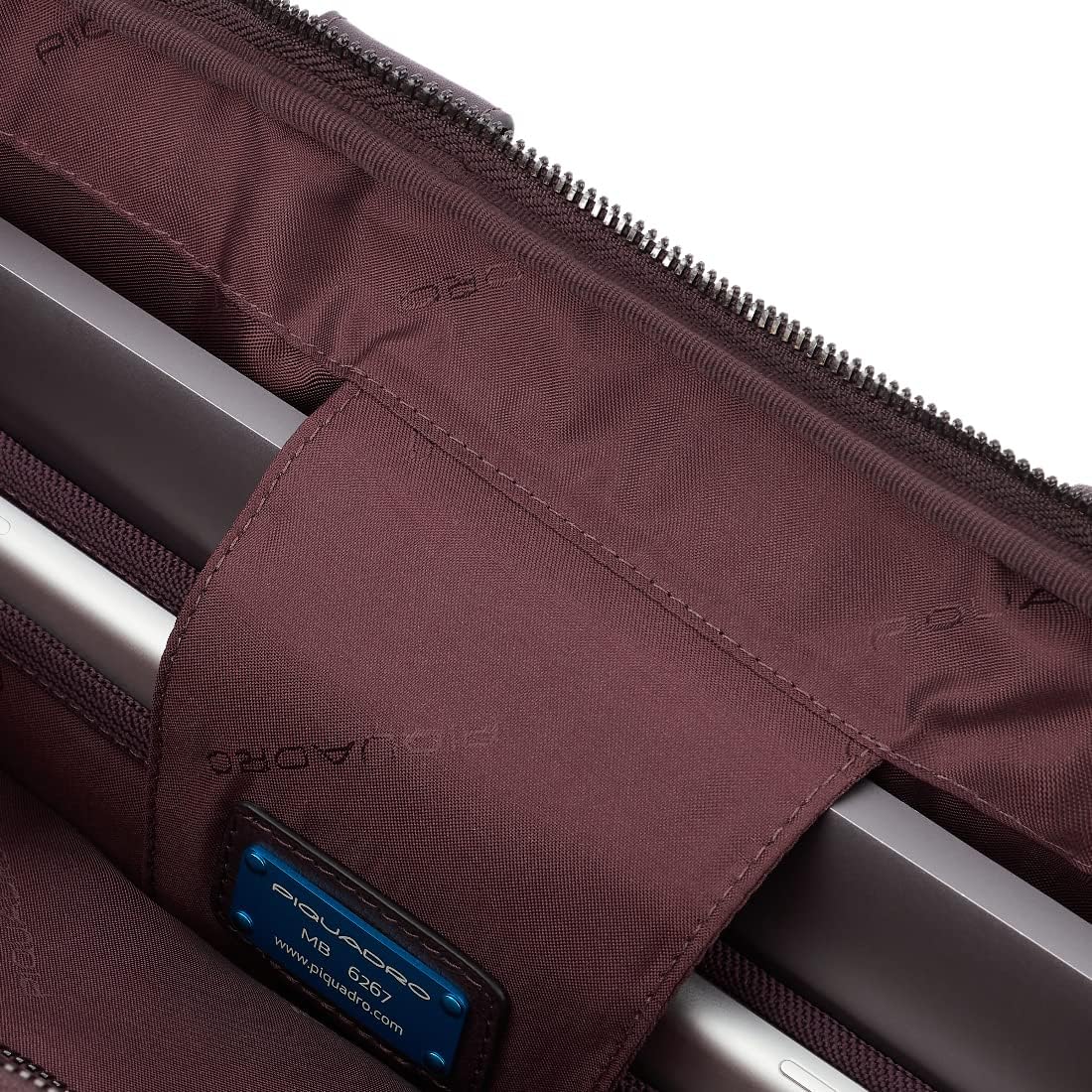 PIQUADRO Briefcase with two handles in leather and 2 compartments in leather, Black, One size