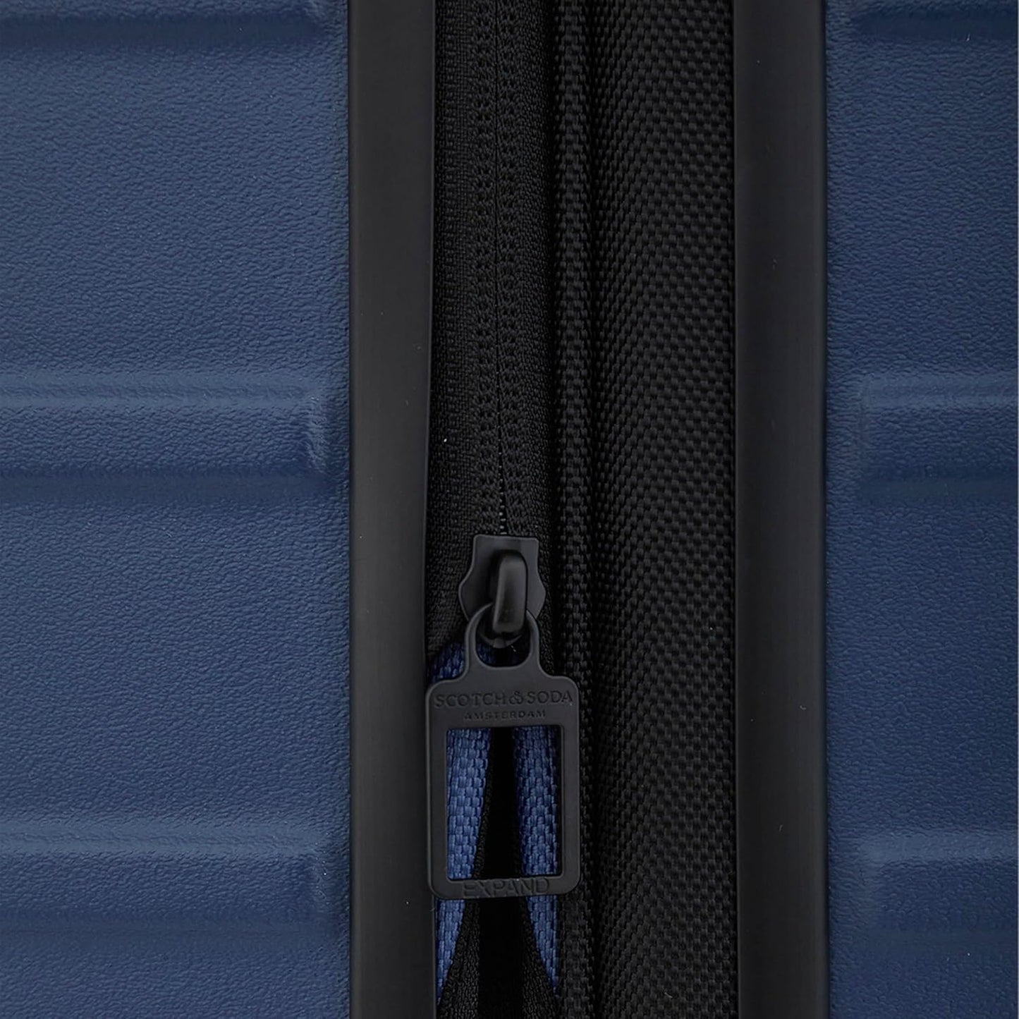 Scotch & Soda Tilburg Luggage, Heritage Blue, 24-Inch Wide Trunk Check-in
