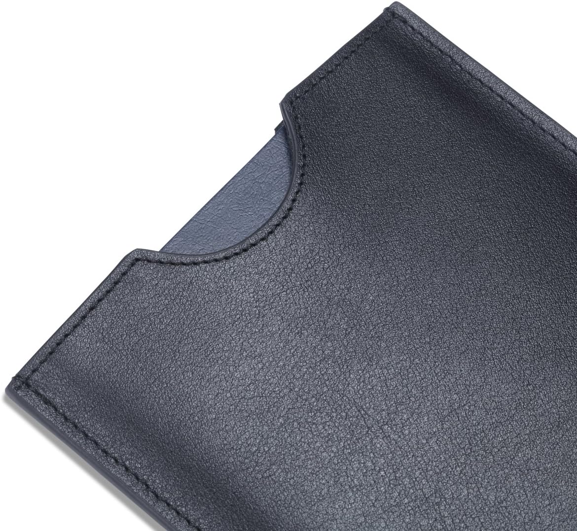 HISCOW Minimalist Passport Sleeve - Italian Calfskin (Black)