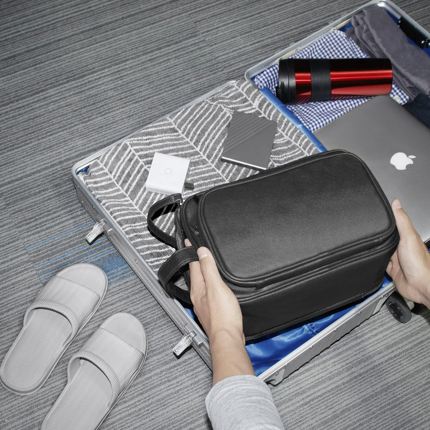 Buruis Extra Large Toiletry Bag for Men, Travel Toiletry Organizer Dopp Kit Water-resistant Shaving