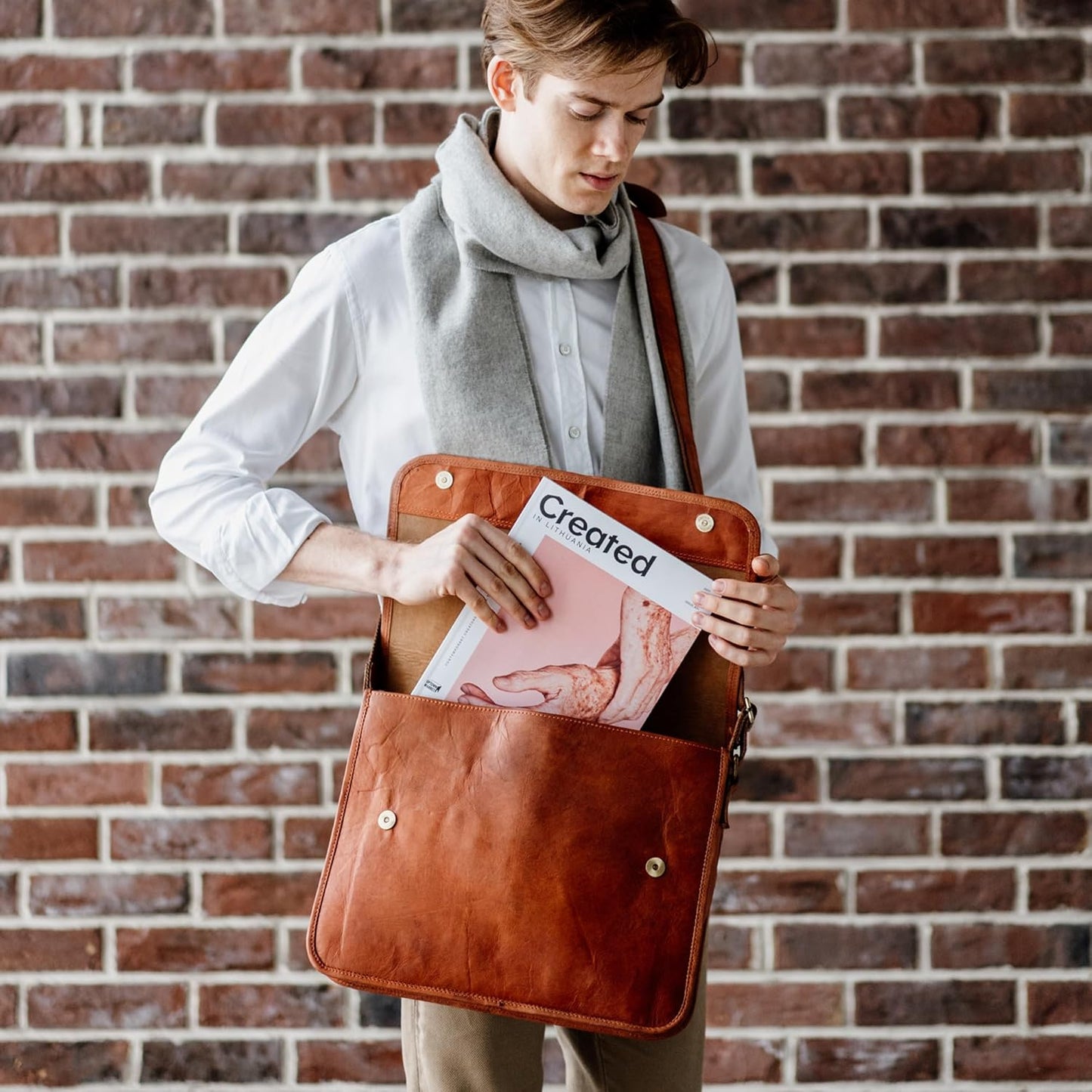BERLINER BAGS Vintage Genuine Leather Messenger Bag Ghent, Laptop Bag, Work Bag, Briefcase for Men and Women - Brown