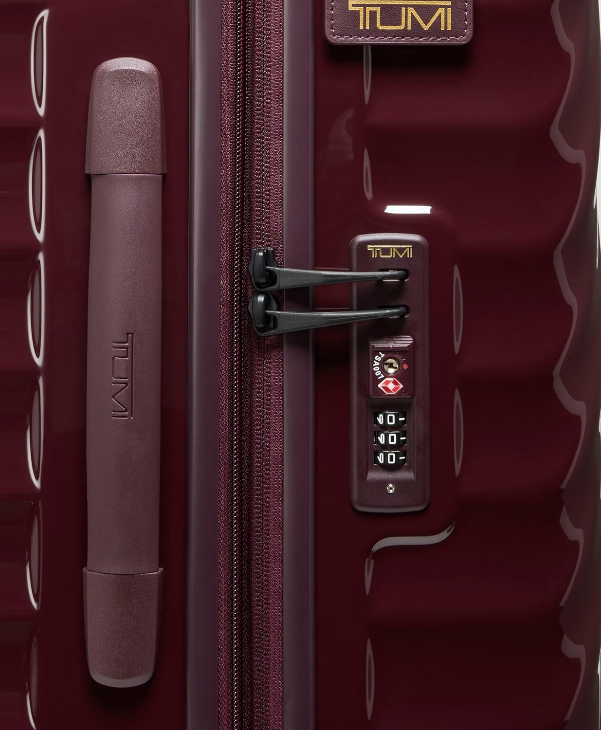Tumi 19 Degree Extended Trip Expandable 4-Wheel, Wine, One Size