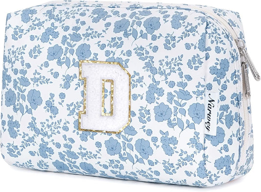 Narwey Birthday Gifts for Teen Girls Kids Women Personalized Initial Floral Makeup Bag Cute Cosmetic Trendy Stuff 6 8 10 11 12 13 14 16 18 Years Old Travel Toiletry Bag (Little Blue Flower D)