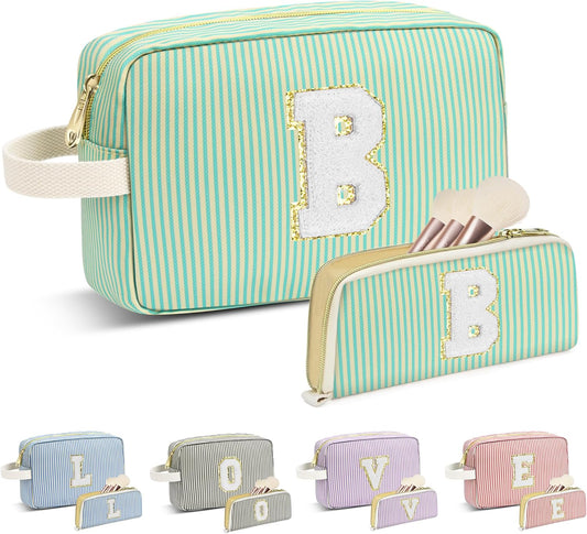 Travel Makeup Bag Christmas Gifts for Women Girl Teens, Personalized Initial Makeup Bag for Cute Teen Girls, Preppy Stuff Toiletry Bag Cosmetic Bag, Teen Girls Gift Trendy Stuff, Letter B