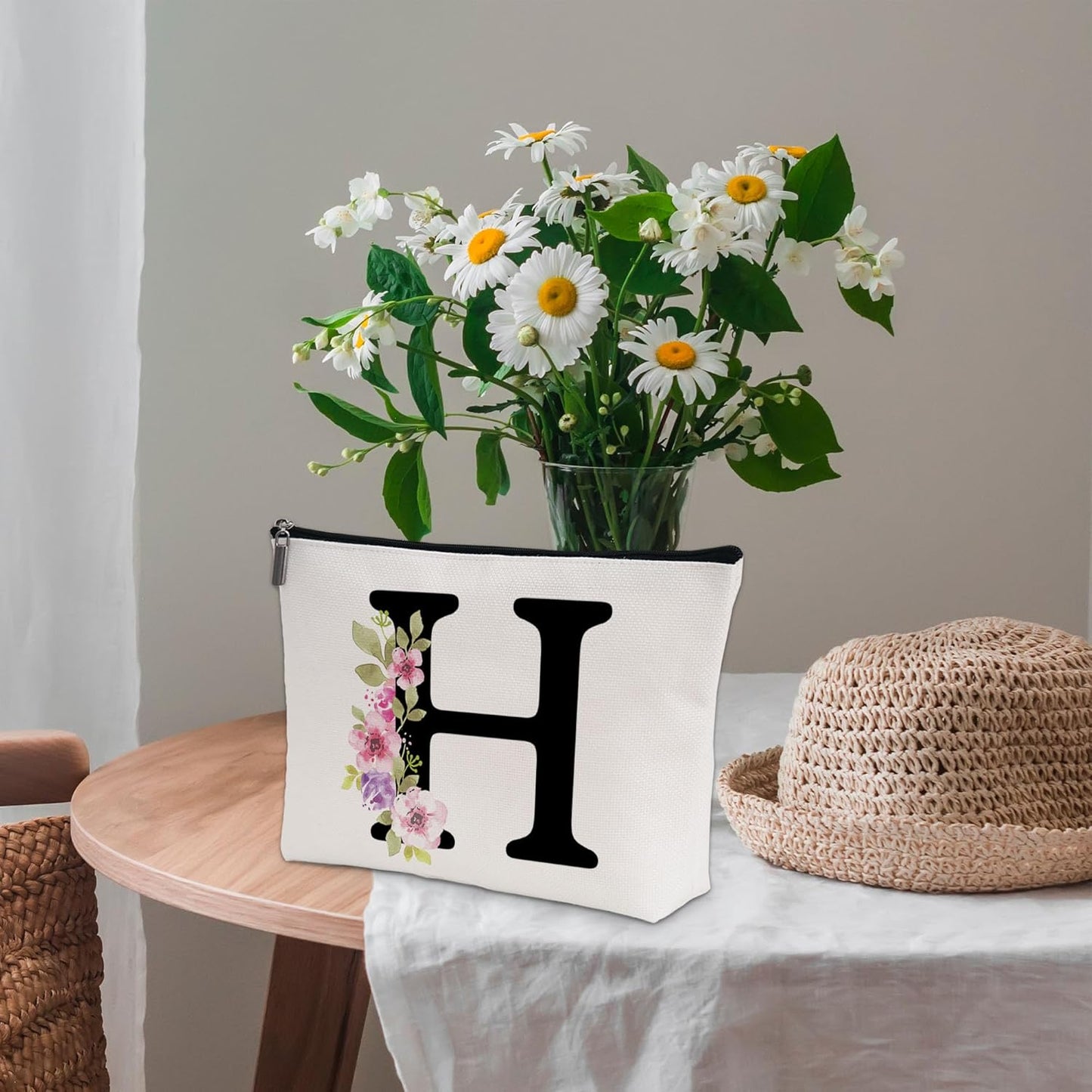 Personalized Letter H Makeup Bag for Women, Birthday Gifts for Mom, Small Zipper Pouch for Purse, Christmas Bridesmaid Friendship Gifts for Sister Daughter, Girls Weekend Gifts for Women-A08