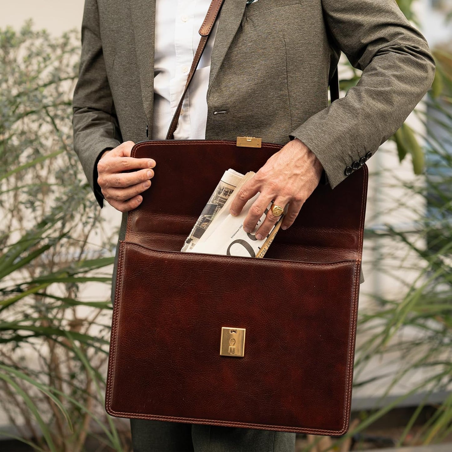 Time Resistance Leather Briefcase - Italian Handmade Leather Laptop Bag - Handbag for Men - Professional Computer Case
