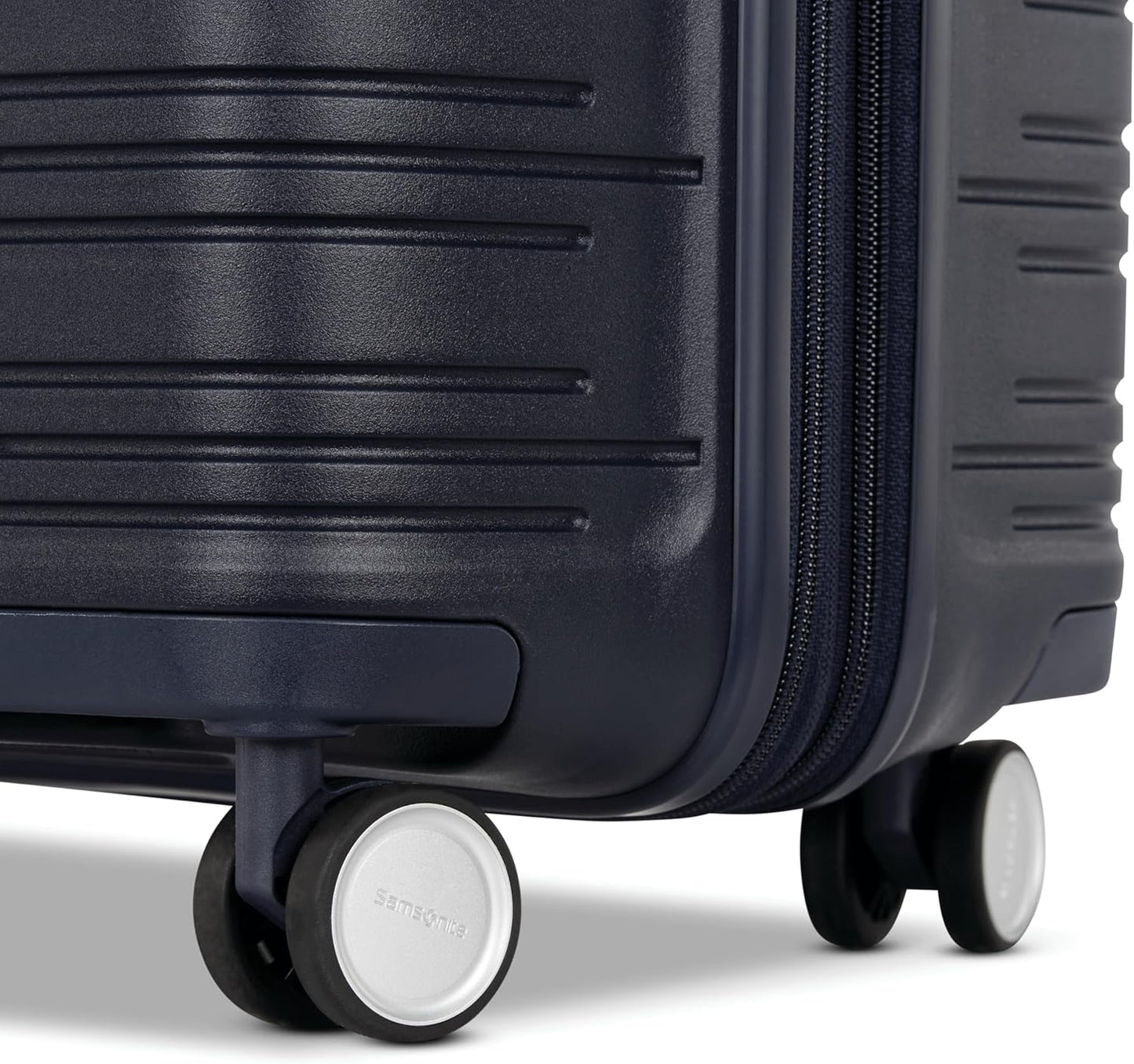 Samsonite Elevation Plus - Large Hardside Luggage - Scratch Resistant Polypropylene Shell, RightHeight™ Adjustable Handle, Integrated AirTag Holder, TSA Lock, WetPak™ Compartment - Midnight Blue