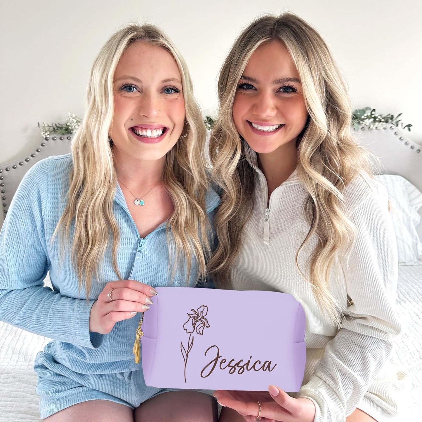 Personalized Makeup Bag with Name & Birth Flower, Custom Leather Cosmetic Bags for Women, Customized Travel Toiletry Bag Gifts for Bridesmaid Wedding