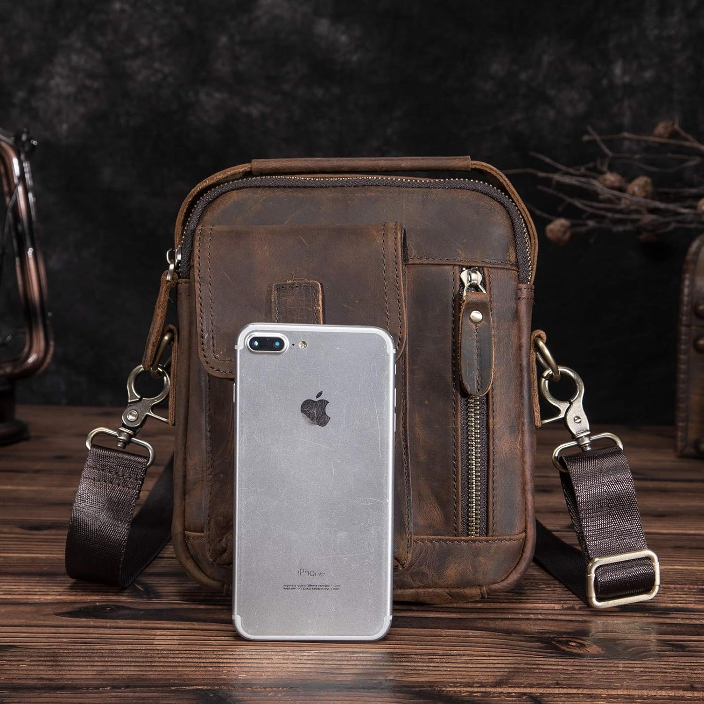 Le'aokuu Men Genuine Quality Leather Casual Small 8" Tablet Messenger Shoulder Satchel Bag 2070
