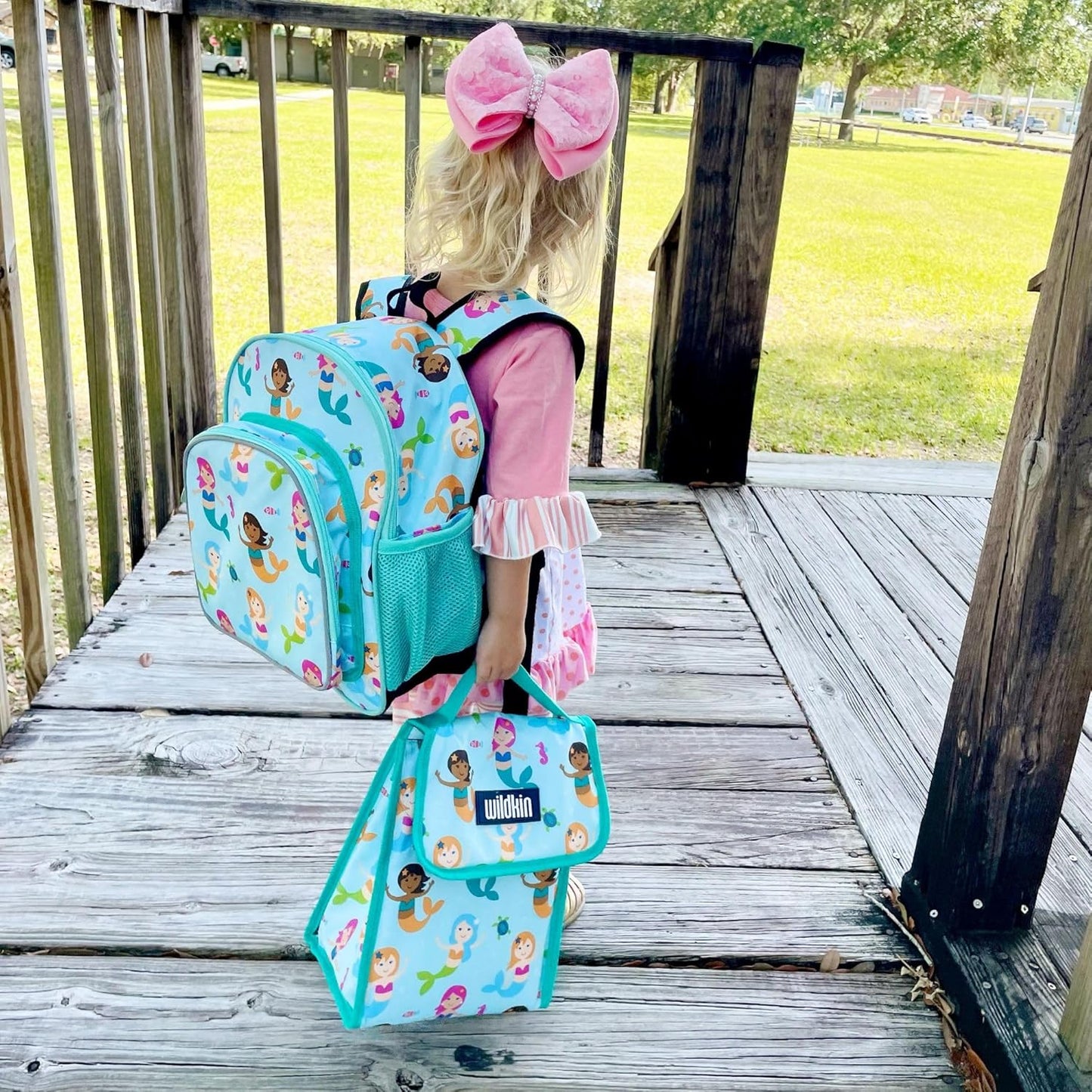 Wildkin 12-inch Kids Backpack – Padded, Adjustable, Ideal for Daycare & Travel (Mermaids)