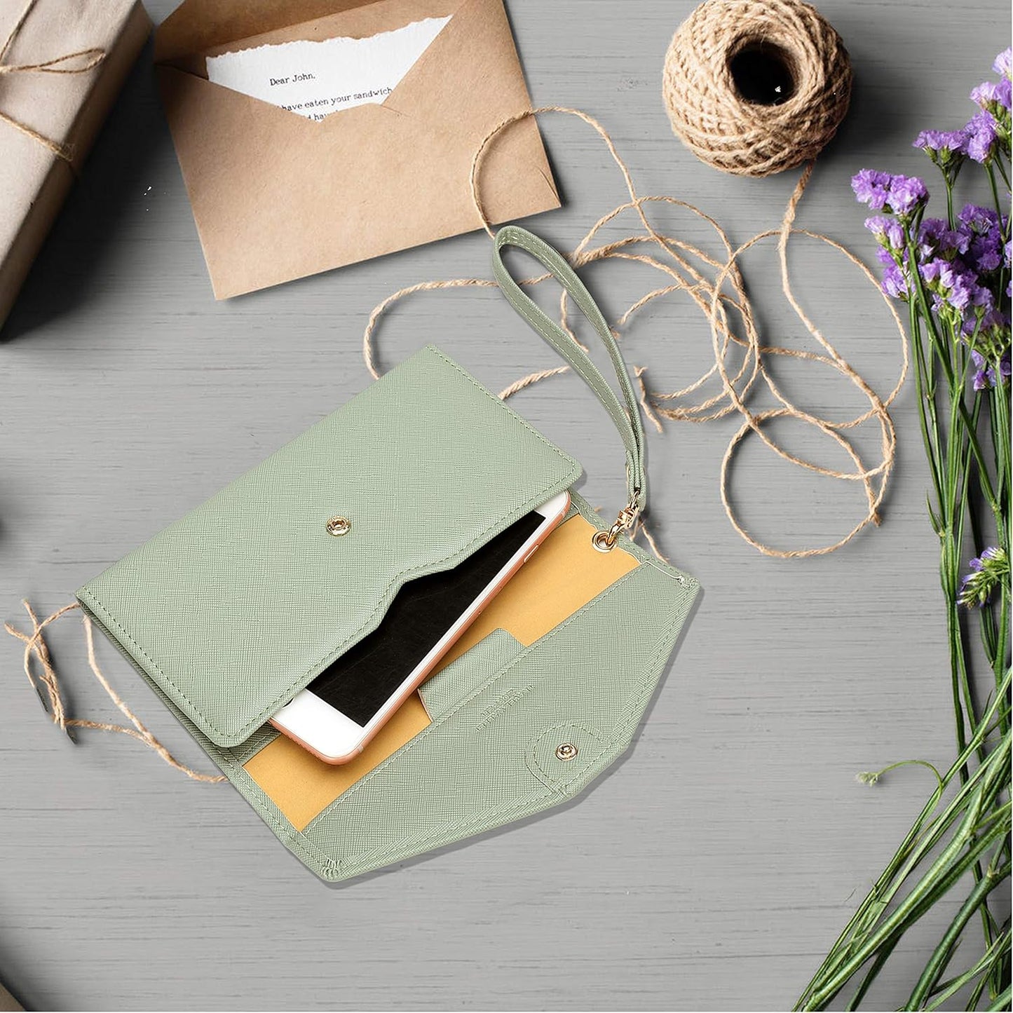 ZOPPEN Passport Holder Women Travel Wallet (Ver.5) for Women Rfid Blocking Passport Cover Case Document Organizer Wrist Strap