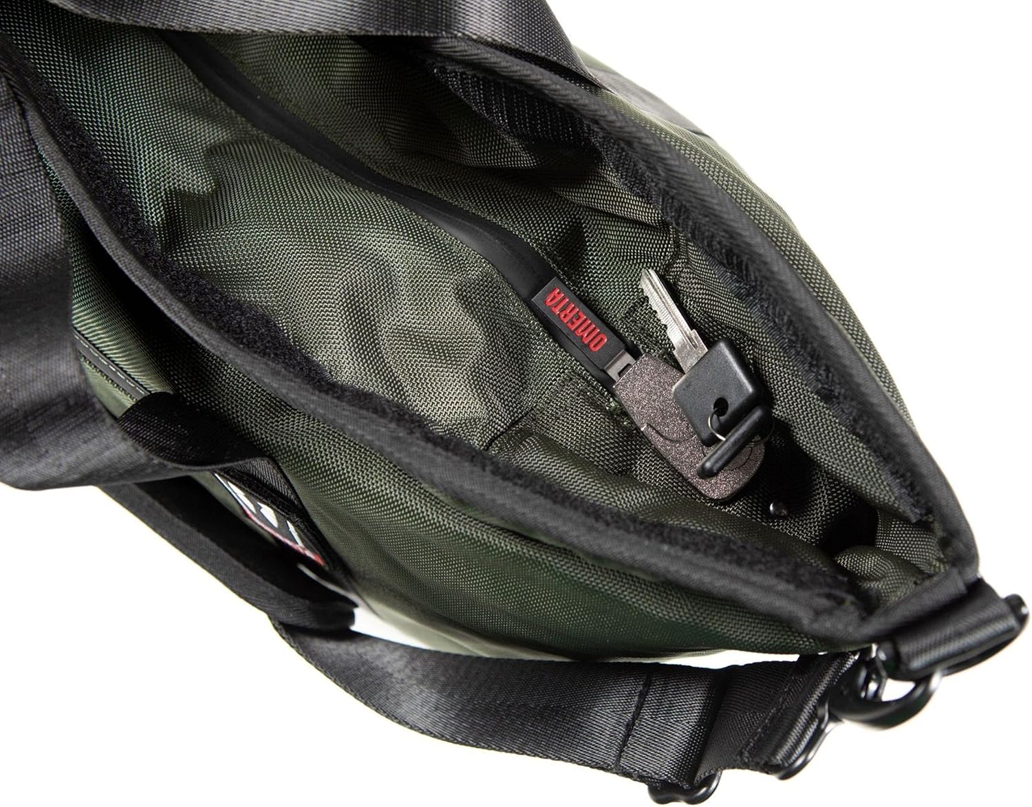 DIME BAGS Odor Sealing Lockable Tote Bag, Carbon-Lined Scent Blocking Duffle with Key Lock