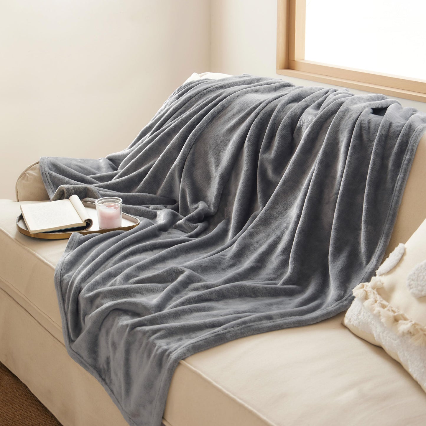 Bedsure Soft Fleece Throw Blanket for Couch Grey - Lightweight Fuzzy Cozy Halloween Decorations