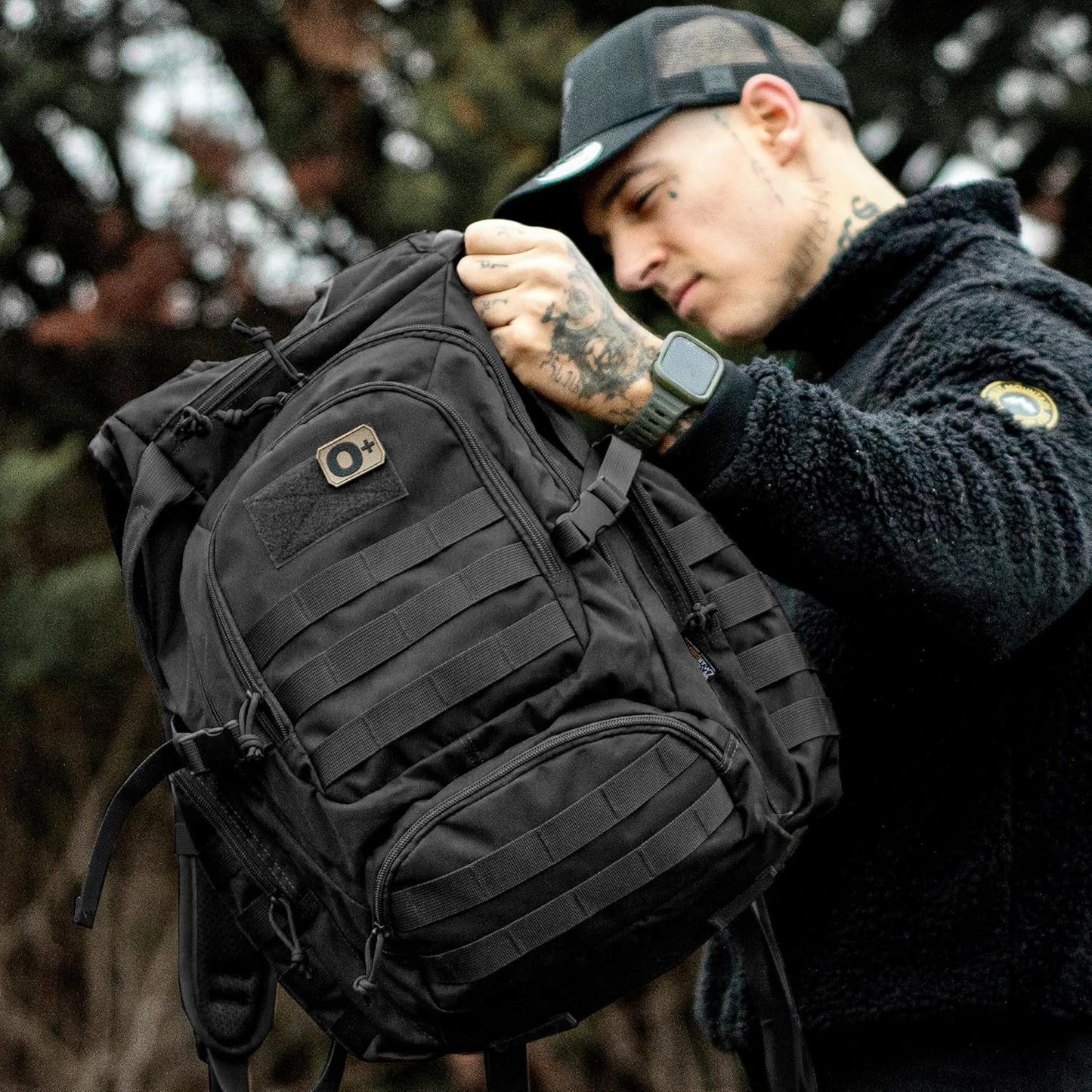 Mardingtop 25L Tactical Backpacks Molle Hiking daypacks for Camping Hiking Military Traveling Motorcycle