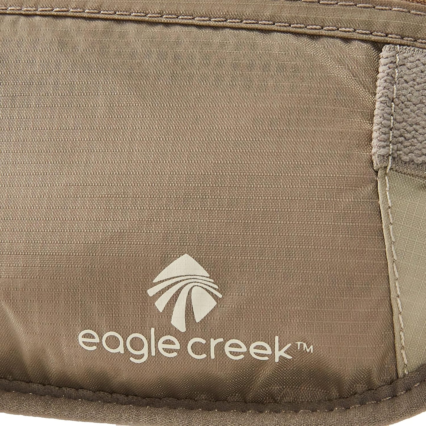 Eagle Creek Undercover Hidden Pocket - Travel Money Belt Deluxe for Men and Women, Khaki